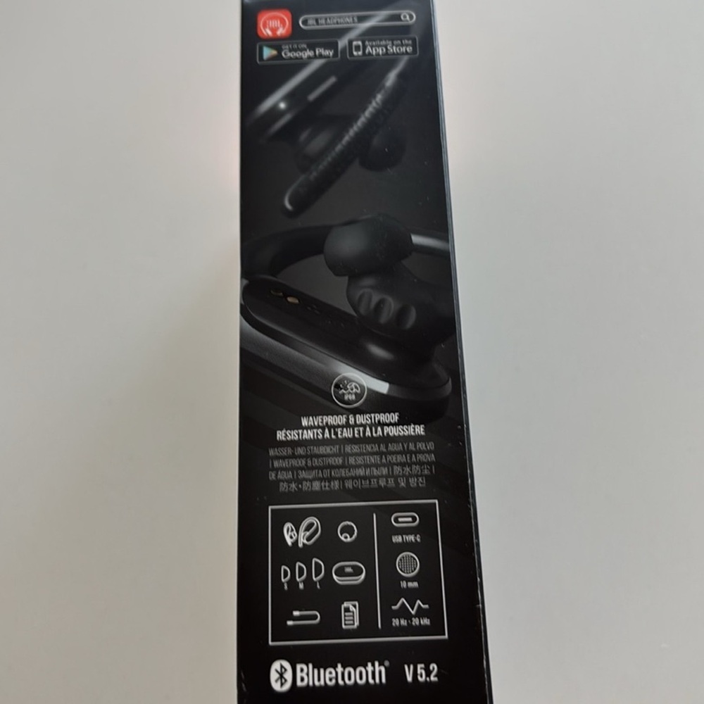 JBL Endurance peak 3 wireless earbuds - Picture 5 of 8